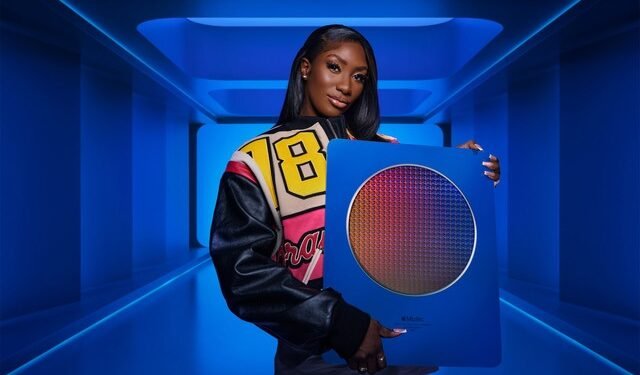 APPLE MUSIC AWARDS 2021 : Aya Nakamura nommée artiste française de l’année