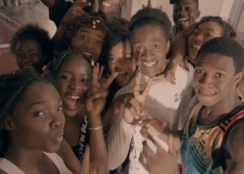 MTV Shuga Babi  est une mini-série en Côte d’Ivoire pour sensibiliser les jeunes