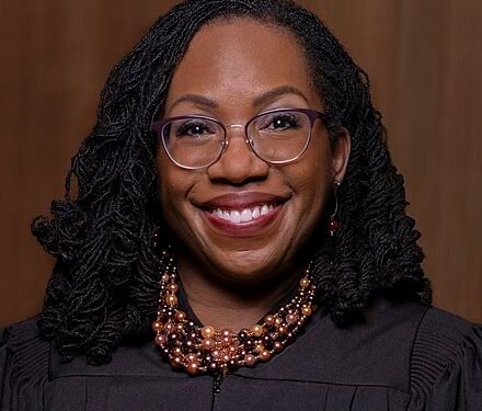 Ketanji Brown Jackson devient la première femme noire Juge à la Cour Suprême aux Etats-Unis