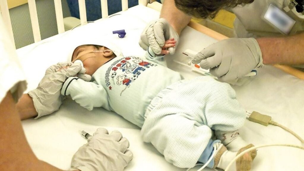 Un bébé en Algérie
